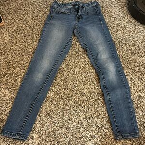 Mid rise skinny jeans